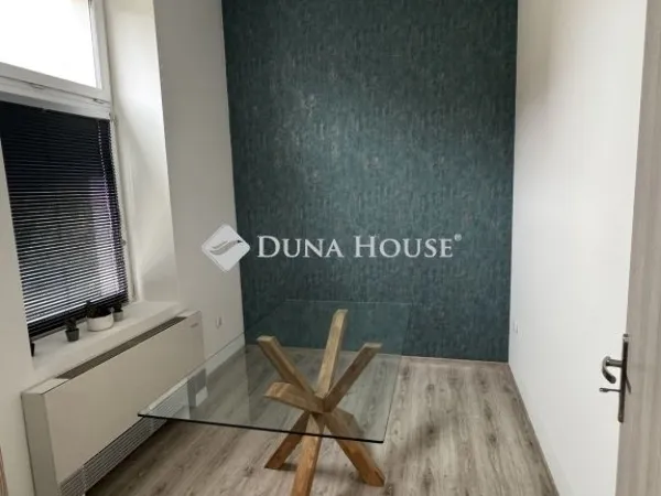 Eladó lakás Budapest XV. kerület 41 nm