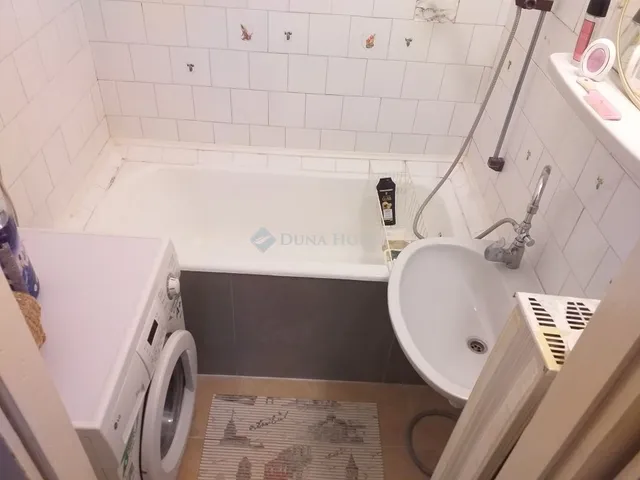 Eladó lakás Budapest III. kerület 49 nm