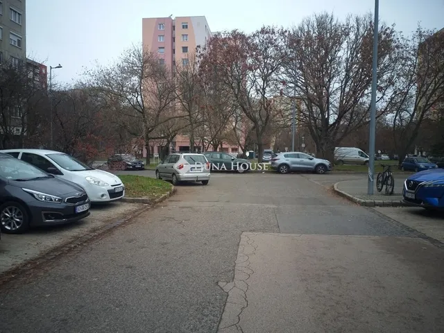 Eladó lakás Budapest III. kerület 49 nm