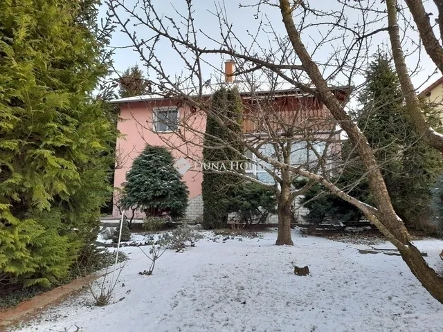 Eladó ház Veresegyház 300 nm