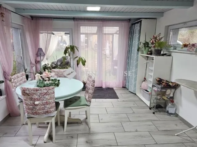 Eladó ház Erdőkertes 93 nm