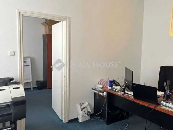 Kiadó kereskedelmi és ipari ingatlan Budapest IV. kerület 30 nm