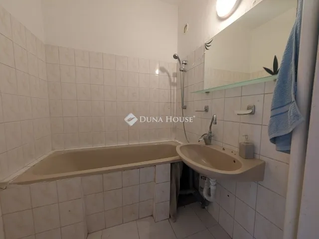 Eladó lakás Budapest III. kerület 50 nm