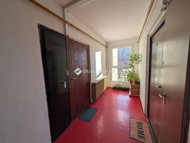 Eladó lakás Budapest III. kerület 50 nm