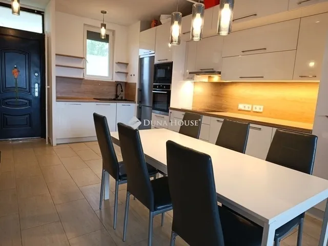 Eladó lakás Budapest IV. kerület 69 nm