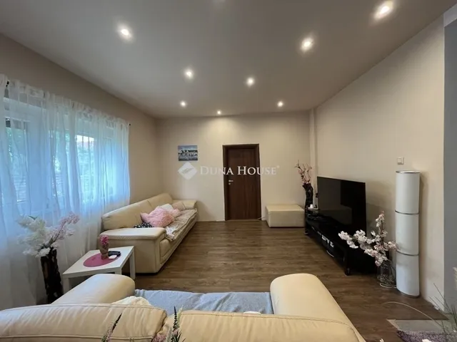 Eladó ház Dunakeszi 164 nm