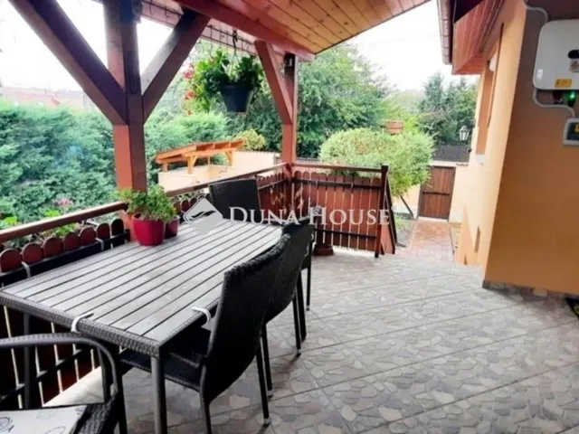 Eladó ház Dunakeszi 193 nm