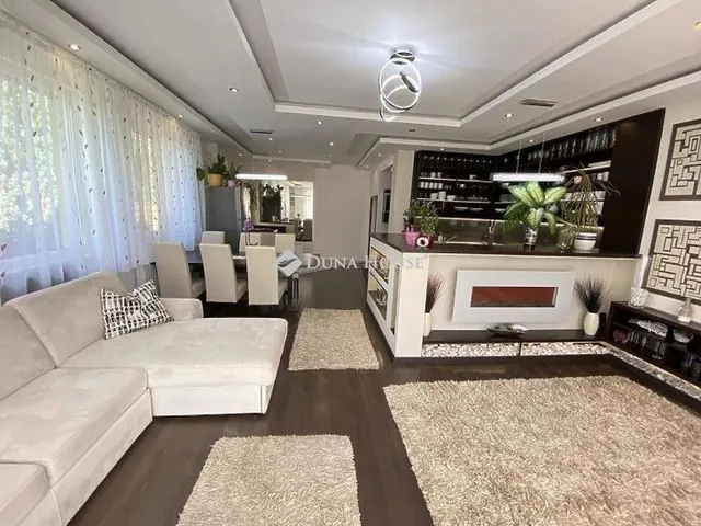 Eladó ház Dunakeszi 140 nm