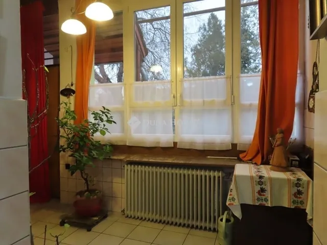 Eladó lakás Budapest IV. kerület 101 nm