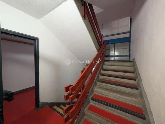 Eladó lakás Budapest III. kerület 50 nm