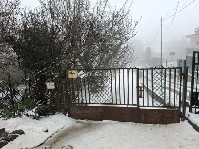 Eladó telek Budapest III. kerület 1893 nm