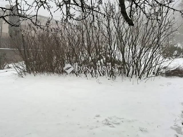 Eladó telek Budapest III. kerület 1893 nm