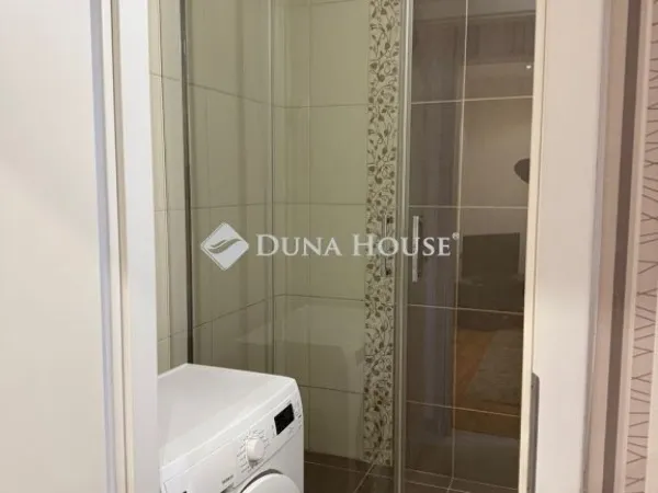 Eladó lakás Budapest IV. kerület 68 nm