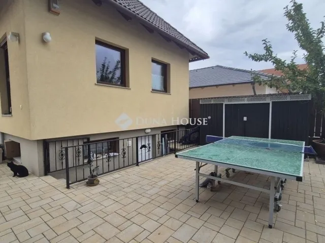 Eladó ház Mogyoród 168 nm