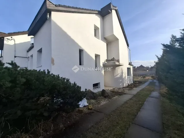 Eladó ház Veresegyház 169 nm