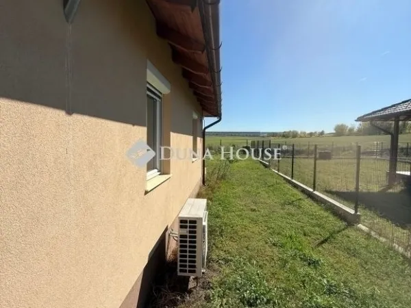 Eladó ház Nagytarcsa 118 nm