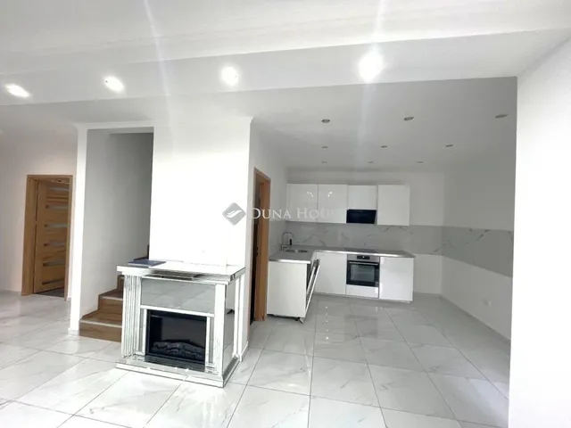 Eladó lakás Budapest IV. kerület 131 nm