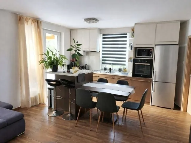 Eladó ház Fót 90 nm