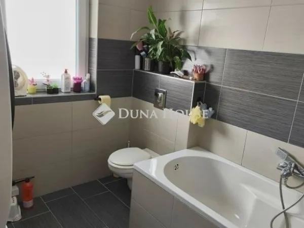 Eladó ház Fót 90 nm