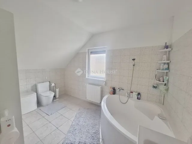 Eladó ház Fót 110 nm