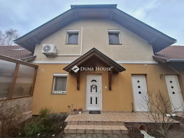 Eladó ház Fót 110 nm