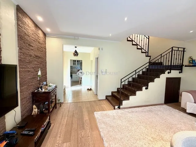 Eladó lakás Fót 120 nm