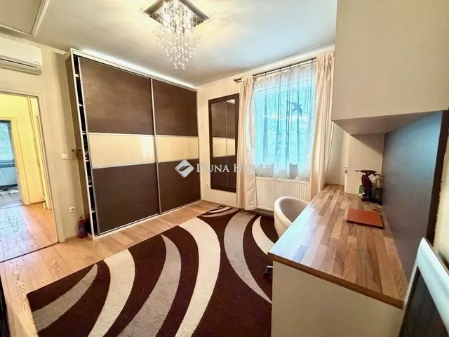 Eladó lakás Fót 120 nm