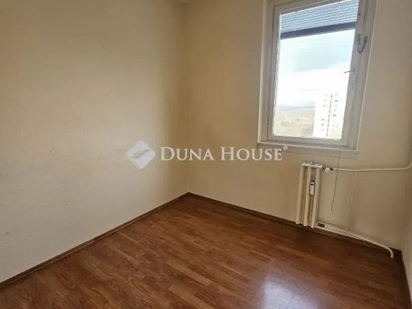 Eladó lakás Budapest III. kerület 57 nm
