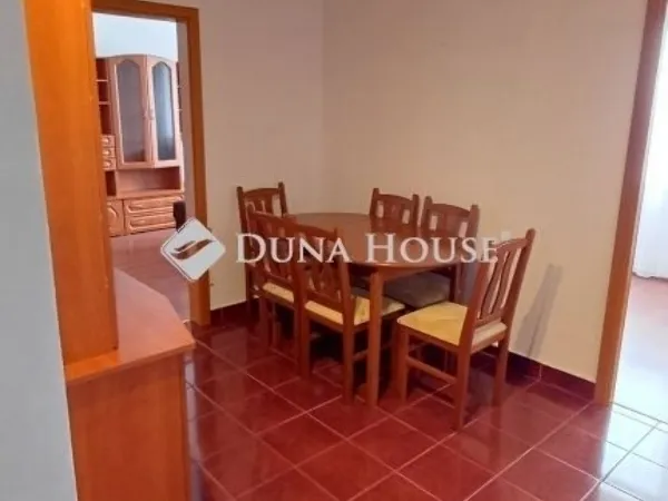 Eladó lakás Budapest IV. kerület 71 nm