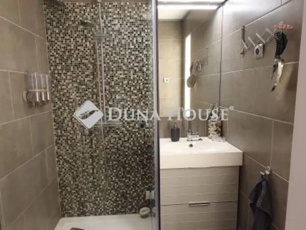 Eladó lakás Budapest IV. kerület 74 nm