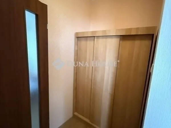 Eladó lakás Budapest XV. kerület 64 nm