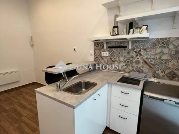 Eladó lakás Budapest III. kerület 17 nm