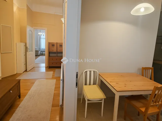 Eladó lakás Budapest XIII. kerület 70 nm