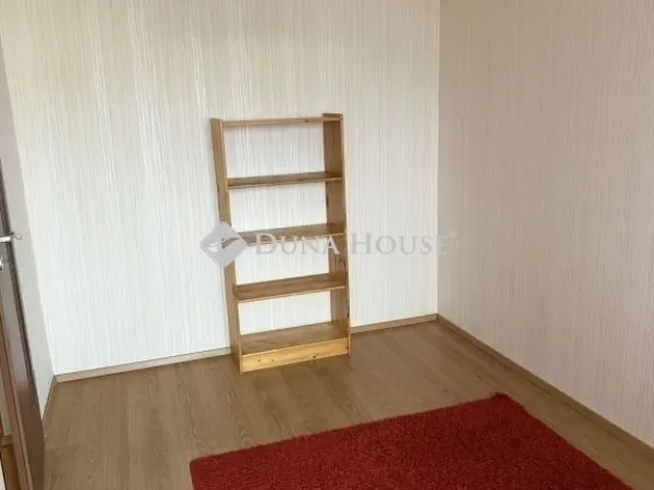 Eladó lakás Budapest XV. kerület 64 nm