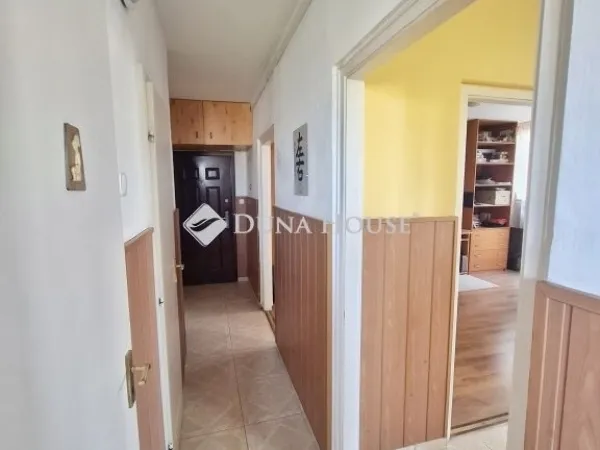 Eladó lakás Budapest IV. kerület 71 nm