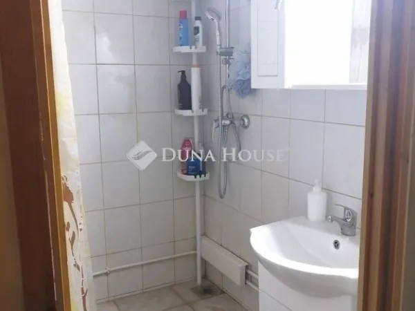 Eladó lakás Budapest XV. kerület 53 nm