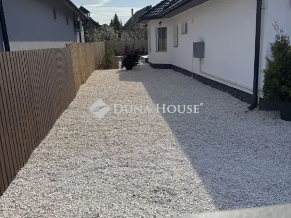 Eladó ház Veresegyház 165 nm