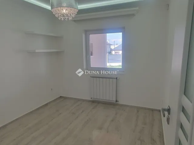 Eladó ház Dunakeszi 80 nm