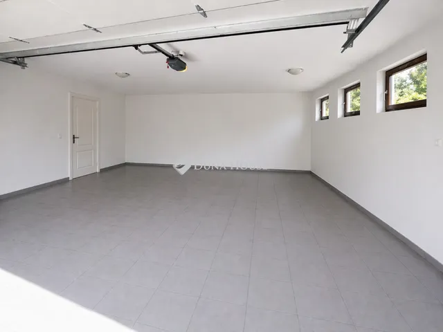 Eladó ház Dunakeszi 176 nm