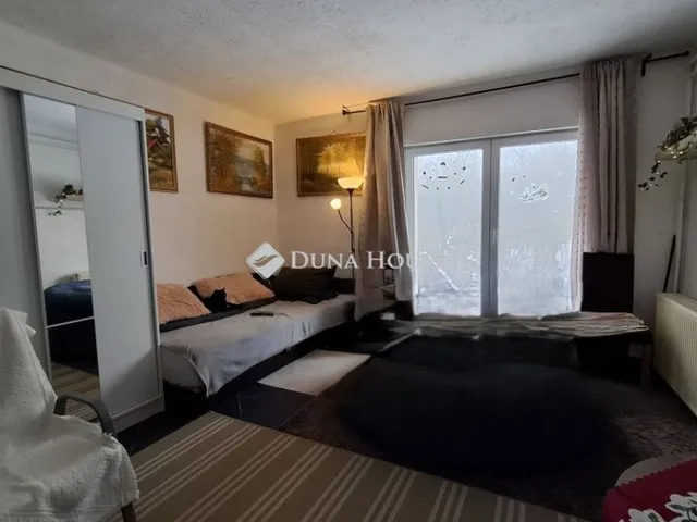 Eladó ház Váckisújfalu 82 nm