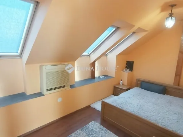 Eladó lakás Budapest IV. kerület 138 nm