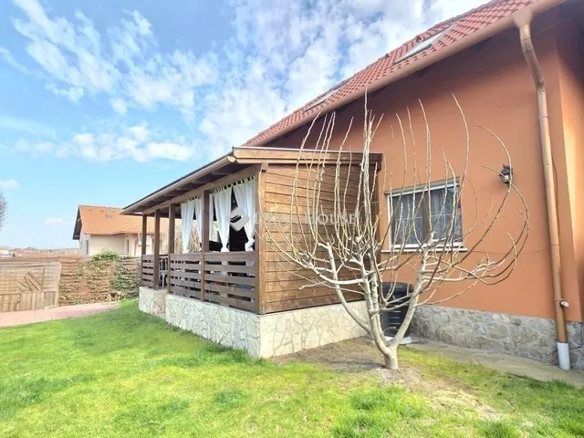 Eladó ház Dunakeszi 98 nm