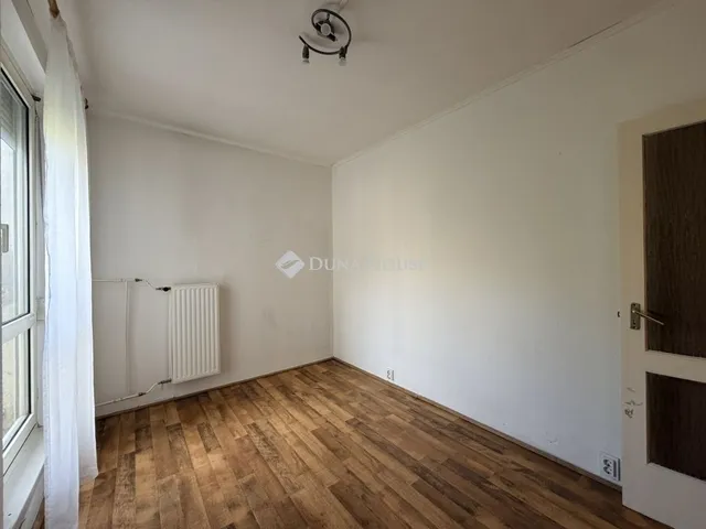 Eladó lakás Budapest IV. kerület 74 nm