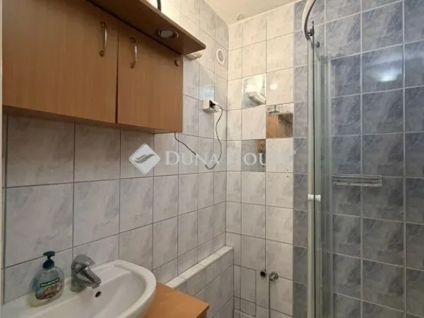Eladó lakás Budapest IV. kerület 74 nm