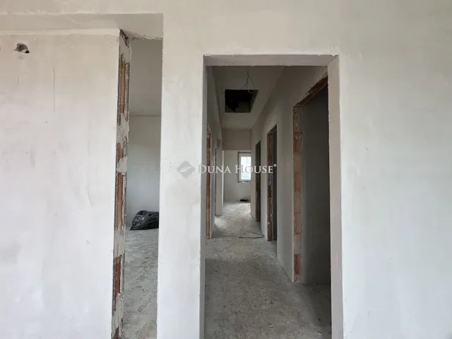 Eladó ház Őrbottyán 81 nm