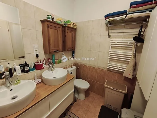 Eladó lakás Budapest IV. kerület 112 nm