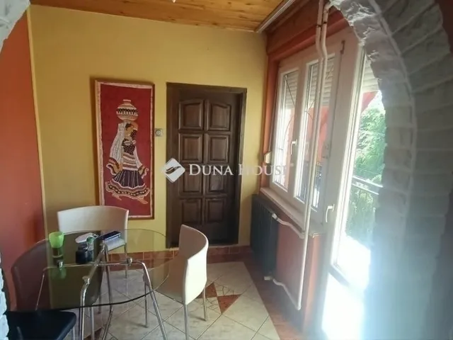Eladó ház Fót 215 nm