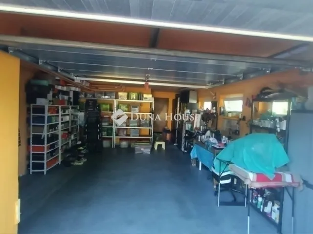 Eladó ház Fót 215 nm