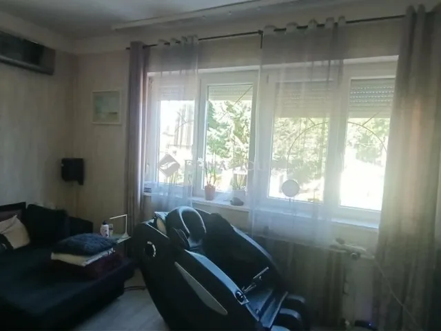 Eladó ház Fót 215 nm