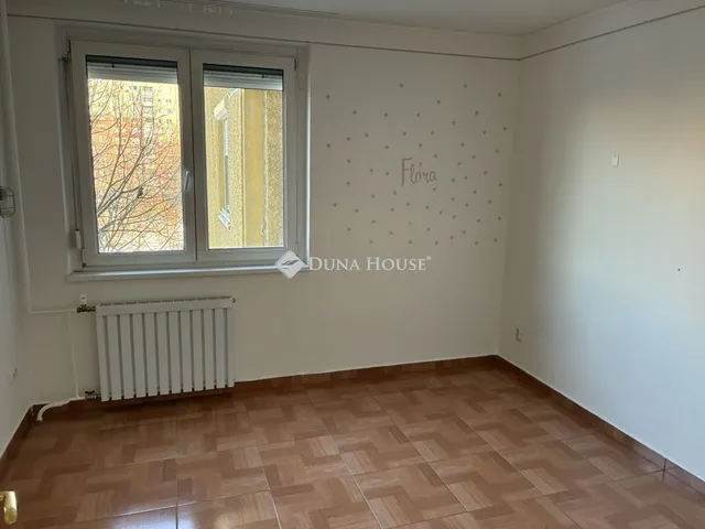 Eladó lakás Budapest III. kerület 51 nm